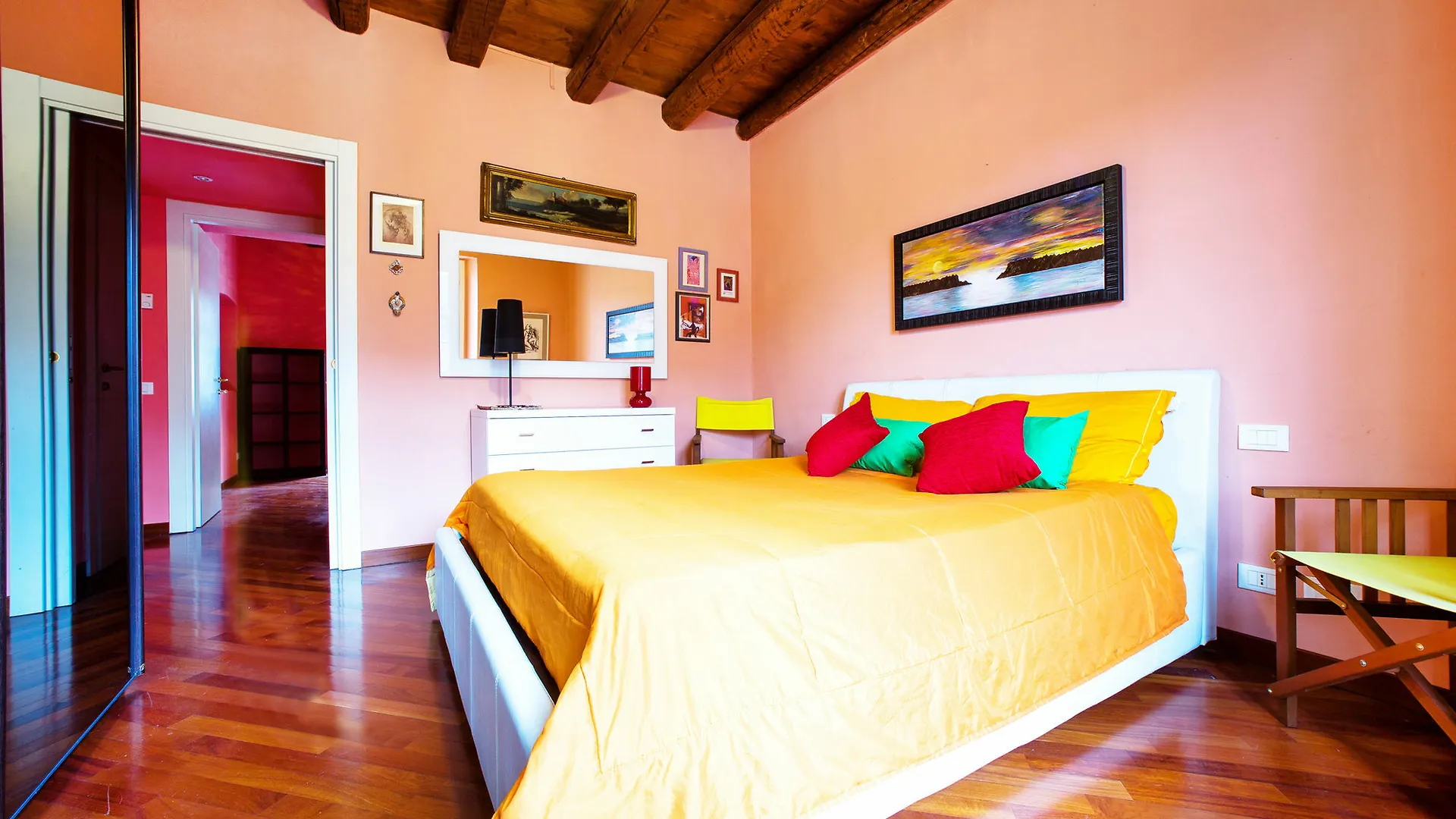 Sole&Luna Comolake Apartments Lake Como 0*,  İtalya