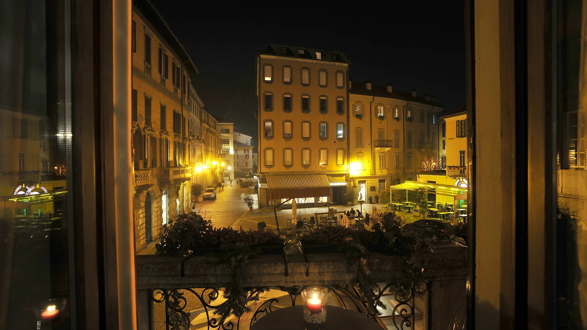 Sole&Luna Comolake Apartments Lake Como İtalya